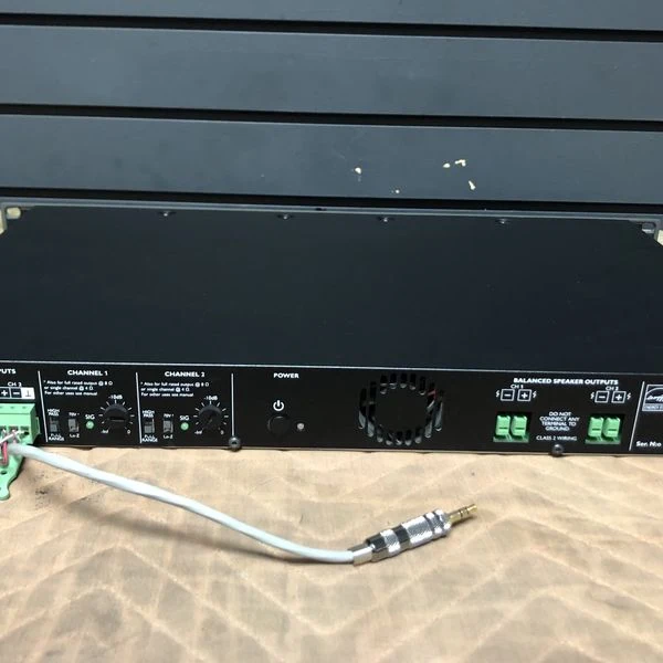 Lab Gruppen E 4:2 Power Amplifier 400W - USED