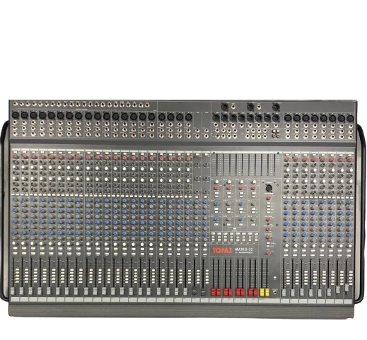 Soundtracs TOPAZ MAXI 8-32 Mixing Console