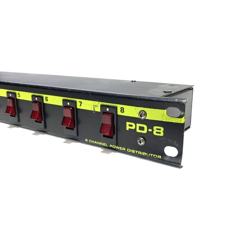 Lyte Quest PD-8 8-Port Individually Switched Power Distributor #2337 - USED