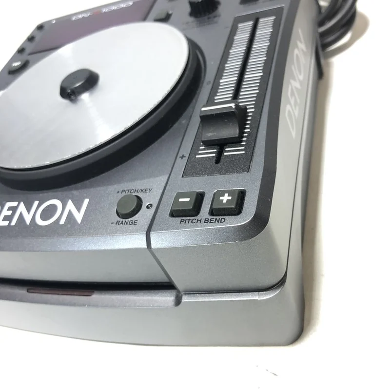 Denon DJ DN-S1000 Compact Portable DJ CD/MP3 Player w/ Scratch and On-Board Effects #2252 - USED
